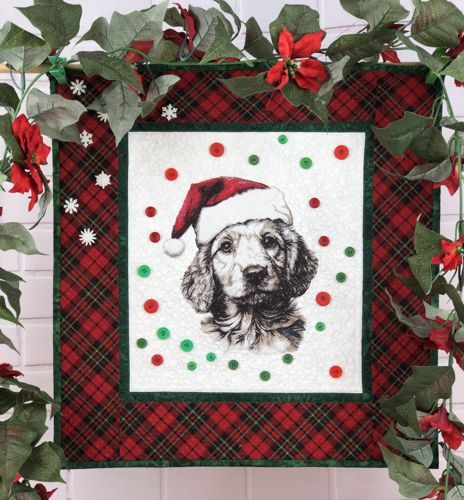 Christmas-Themed Wall Quilt with Golden Retriever Embroidery