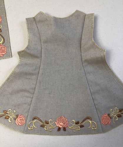 The sides are stitched to the central part of the back.