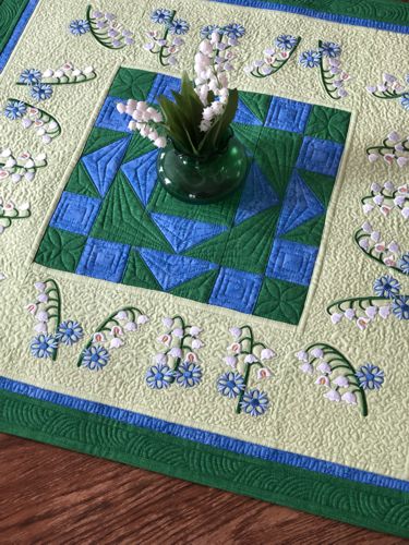 A close-up of the embroidery.