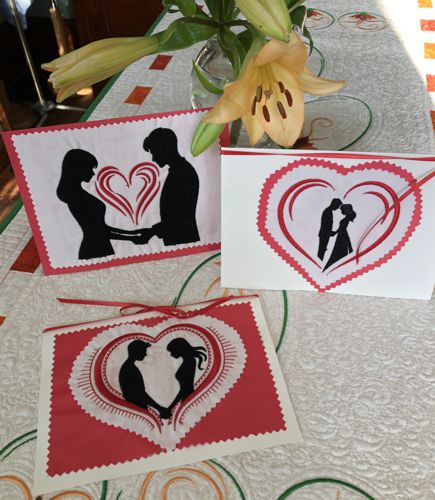 3 Valentine-themed greeting cards with embroidery.