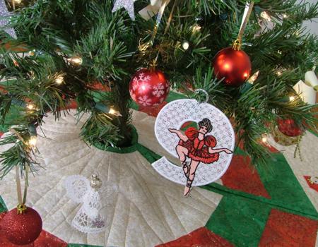 12 Days of Christmas Tree Skirt image 12