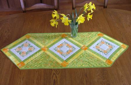 Garden Flowers Table Runner image 1