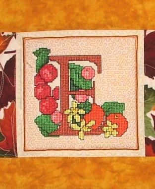 Thanksgiving Wall Quilt image 11