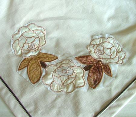 Rose Wreath and Corner Appliqué Set image 5