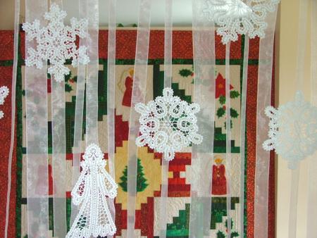 Winter Window Decorations with Battenberg Lace Motifs image 6