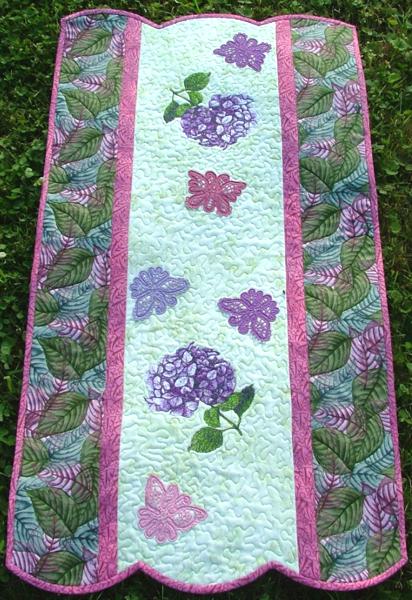 Hydrangea Table Runner image 1