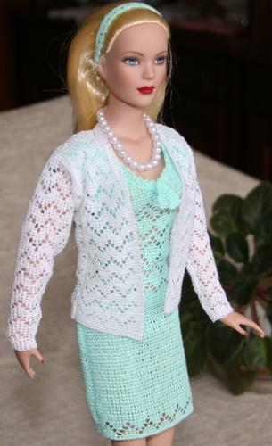Outfits for Tonner 16-inch Fashion Dolls image 1