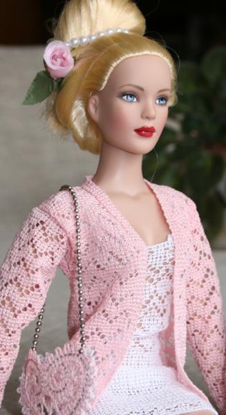 Outfits for Tonner 16-inch Fashion Dolls image 9