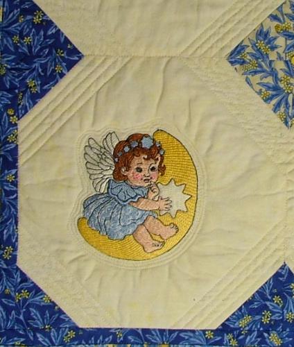 Little Angels Children's Quilt image 9