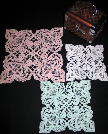 FSL Battenberg Royal Doily image 1