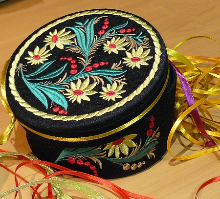 Keepsake Box with Embroidery image 9