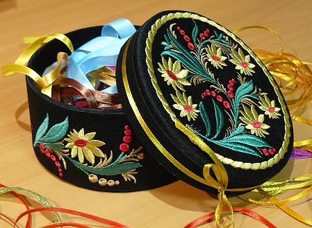 Keepsake Box with Embroidery image 8