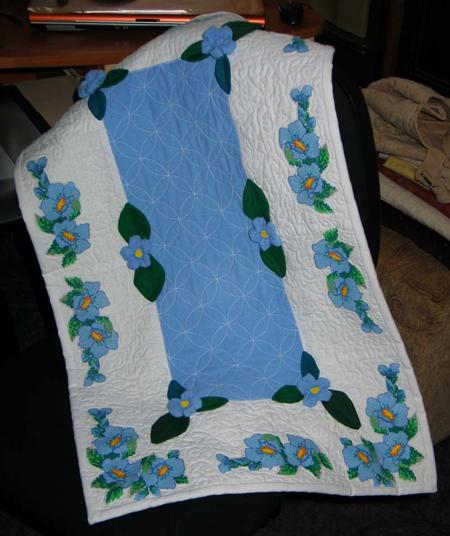 Quilted Periwinkle Tablerunner with Embroidery image 8