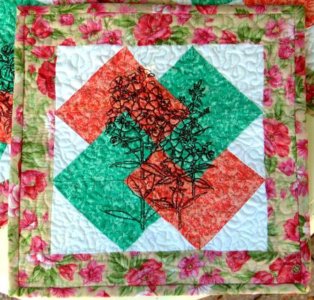 Placemats Quilted with Flower Redwork image 22
