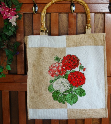 Quilted Tote with Geranium Embroidery image 19
