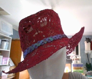 Freestanding hat, made by the customer.